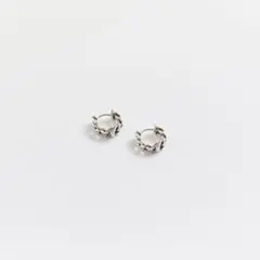 WAKAN ILVER SMITHツイストフープピアス片耳シルバー925 - メルカリ