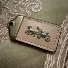 COACH レザータグ baby pink