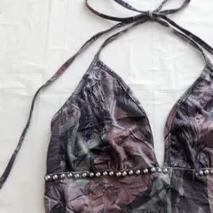 細肩帶項圈式上衣 綴珠飾