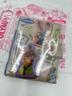 即発送　新作！　新品未使用　ズートピア　ズートピア2 シール帳　シールバインダー