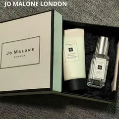 【ほぼ未使用】ジョーマローン ギフトセット（香水＆ボディウォッシュ）箱付き