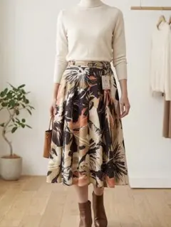 【極美品】 自由区 ボタニカル フレアスカート 42 大きいサイズ 洗えるのサムネイル