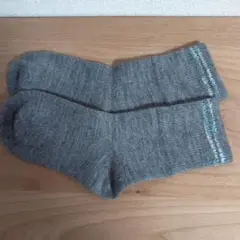 シャルレソックス。グレー。