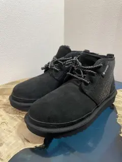 アグ UGG ニューメル ゴアテックス1118571 新品同様 ブーツ 27のサムネイル