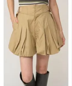 snidel バルーンサファリショートパンツ　1 ベージュのサムネイル