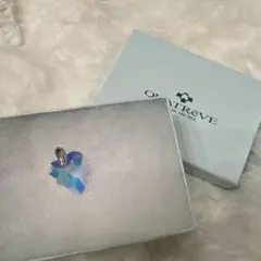 QUATReVE クリスタル ハート型チャーム