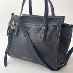高級＊サルヴァトーレフェラガモ ハンドバッグ 2way レザー ブラック