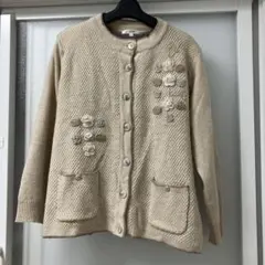 未使用‼️PONO.MALIE 刺繍 ベージュ ニットカーディガン
