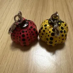 草間彌生 PUMPKIN キーホルダー 2個セット