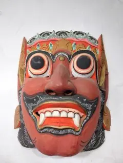 お値下げ中☆木彫りマスク(お面) バロン バリ島 インドネシア - メルカリ