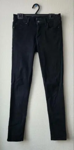 UNIQLO　JEANS ブラック スキニーパンツ　サイズ24(61cm)