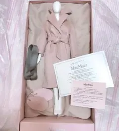 Max mara 非売品　ミニチュア　コート　人形　石原さとみ