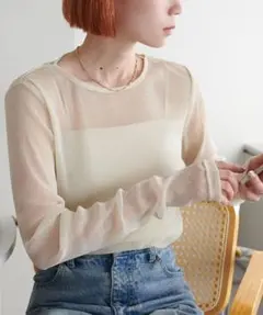 新品　ディスコート　ラメ　シアー　Tシャツ　長袖　アイボリー　M