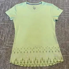 ナイキ　ランニングウェア　Mサイズ