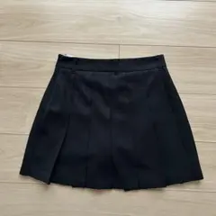 GU プリーツスカート