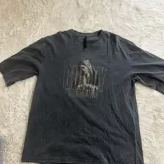 グレー グラフィックプリント Tシャツ