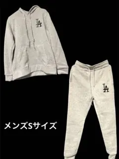 Item thumbnail for item 33c614fd-5606-4dad-8527-454b224661b4