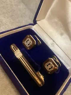 週末割引！【アンティーク品】GIVENCHY ジバンシー タイピン＆カフスセット