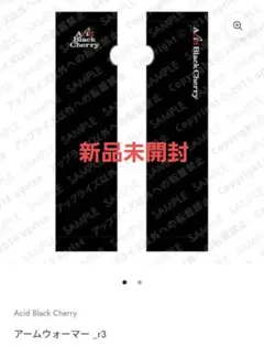 2025年最新】Tシャツ・アパレルの人気アイテム - メルカリ