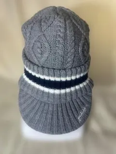 Adidas グレー ケーブル編み ニットキャップ