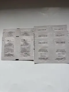 コスメデコルテ ザ スキンリキッドファンデーションロウ　302