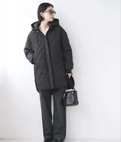 ブラックキルティングロングジャケット