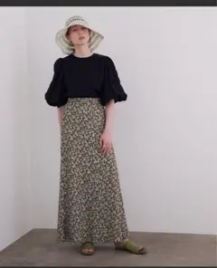 フラワーマーメイドスカートMADEMOISELLROPEのサムネイル