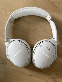 Bose ワイヤレスヘッドホン 本体 ホワイトのサムネイル