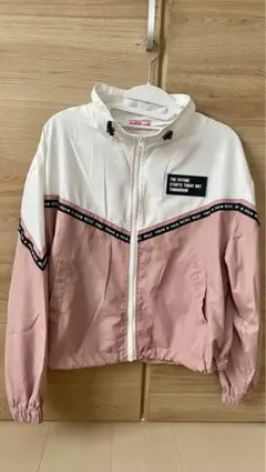 セール　ナイロン ジャンパー ホワイト・ピンク　サイズ160 薄手