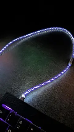 紫 LED発光 USBケーブル 編み込みデザイン