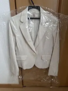 Krone アイボリーブレザー