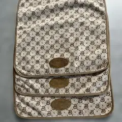 未使用⭐︎GUCCI ヒグチユウコレオパードプリント タオルハンカチ 未使用 GUCCI グッチ ヒグチユウコ コラボ タオル ハンカチ 箱