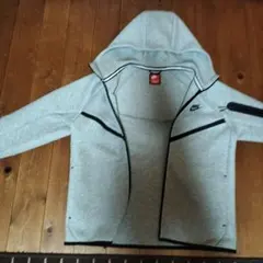 NIKE テックフリース