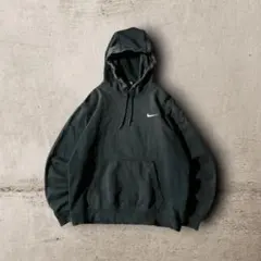 ナイキNIKEワンポイントロゴ刺繍スウェットパーカースミクロフェードブラックXL