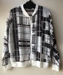 チェック柄 ジャンパー フリーサイズ（M〜 L） TRUBE