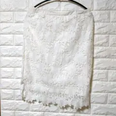 フラワーレース タイトスカート Mサイズ ホワイト