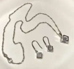 Item thumbnail for item 61554543-3918-4edb-adfd-b1104a693c4e