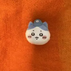 ちいかわマーケット5周年おかおバッチ　ノベルティ　ハチワレ