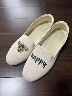 VIVAIA ラウンドトゥ刺繍 ローファー ミツバチ - メルカリ