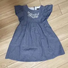 ＢeＢe ワンピース　140 美品