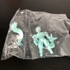 メタルクウラ　フィギュア　ドラゴンボール　HG