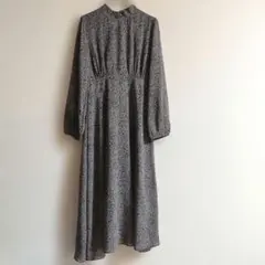 ❤️COQULE❤️ロングワンピース　黒小枝柄　インナー付き　Sサイズ