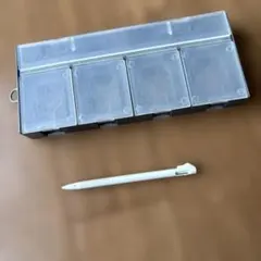 ニンテンドー3DS用 カードケース 8枚収納　タッチペン