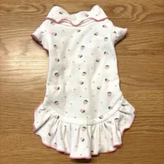 【犬服 】Dogclothes清楚で可愛いいちご柄 フリルワンピース