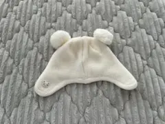 ファミリア　ホワイトニット帽 ポンポン付き　49-51cm