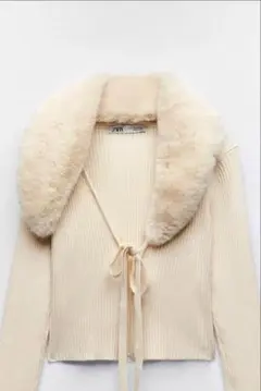 zara フェイクファーニットカーディガン　M(9〜11号) ファー取り外し可能