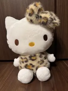 サンリオキャラクターズ　ヒョウ柄ドール　BIGタイプ1　ハローキティ