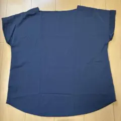 ネイビー ノースリーブシャツ