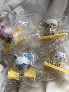 松屋ちいかわフィギュア　ちいかわ&ラッコ&モモンガ&古本屋セット