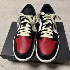 スニーカー AIR JORDAN1 ロー ブレッドトゥ